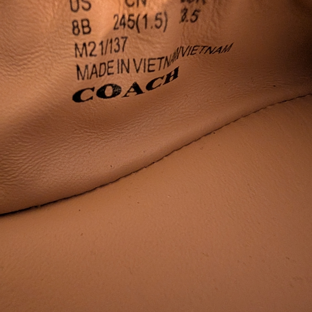 COACH GOLD Women’s Ballet Flats - Classic Slip-On - Picture 5 of 5